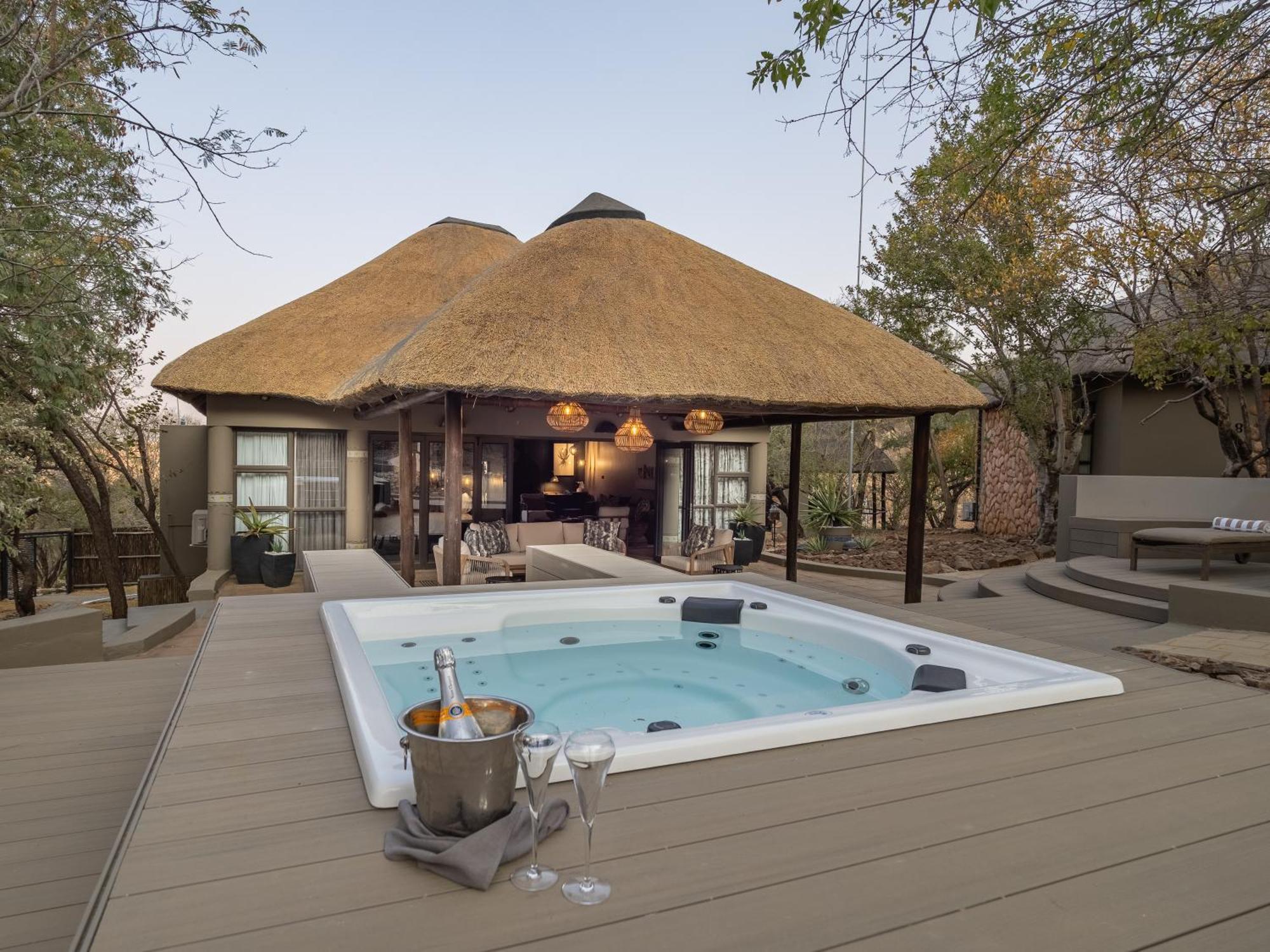 Ivory Tree Game Lodge Пиланесберг Экстерьер фото